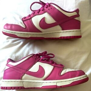 Nike Dunk Low